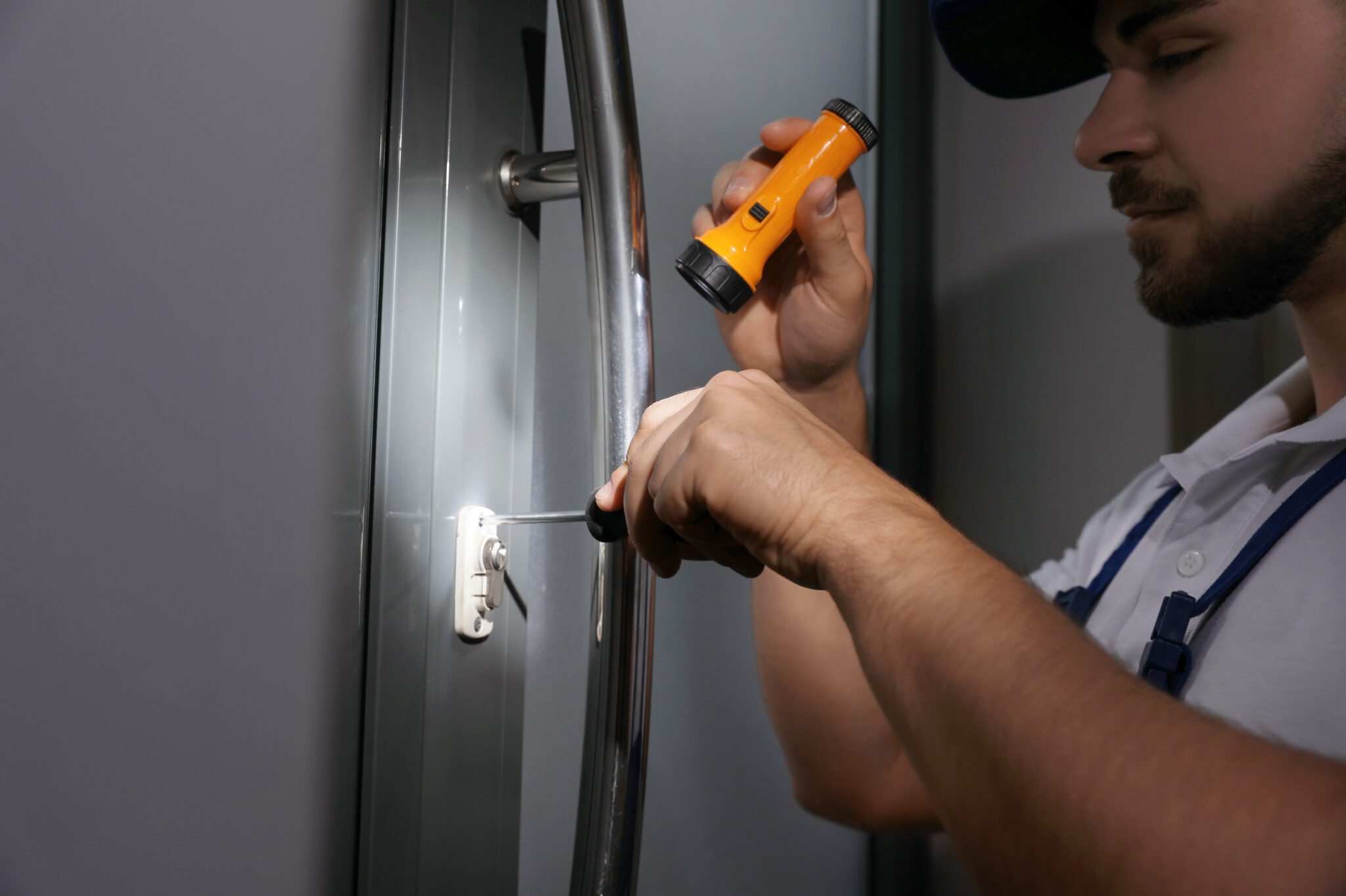 emergency car locksmith services